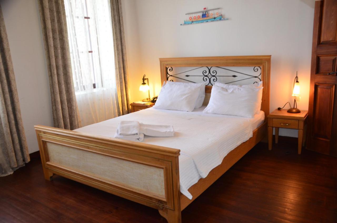 Aliye Hanim Hotel Ayvalı 外观 照片