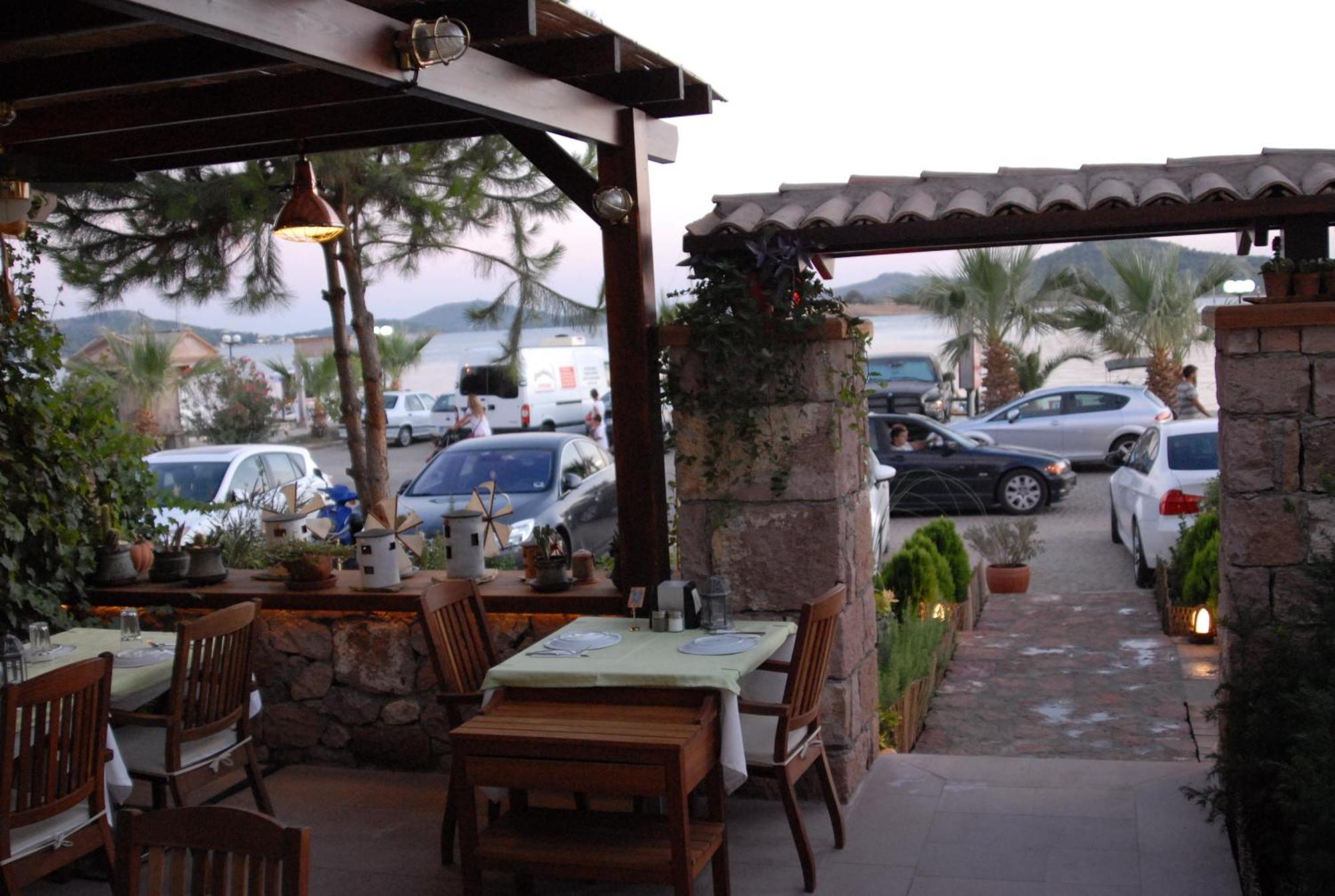 Aliye Hanim Hotel Ayvalı 外观 照片