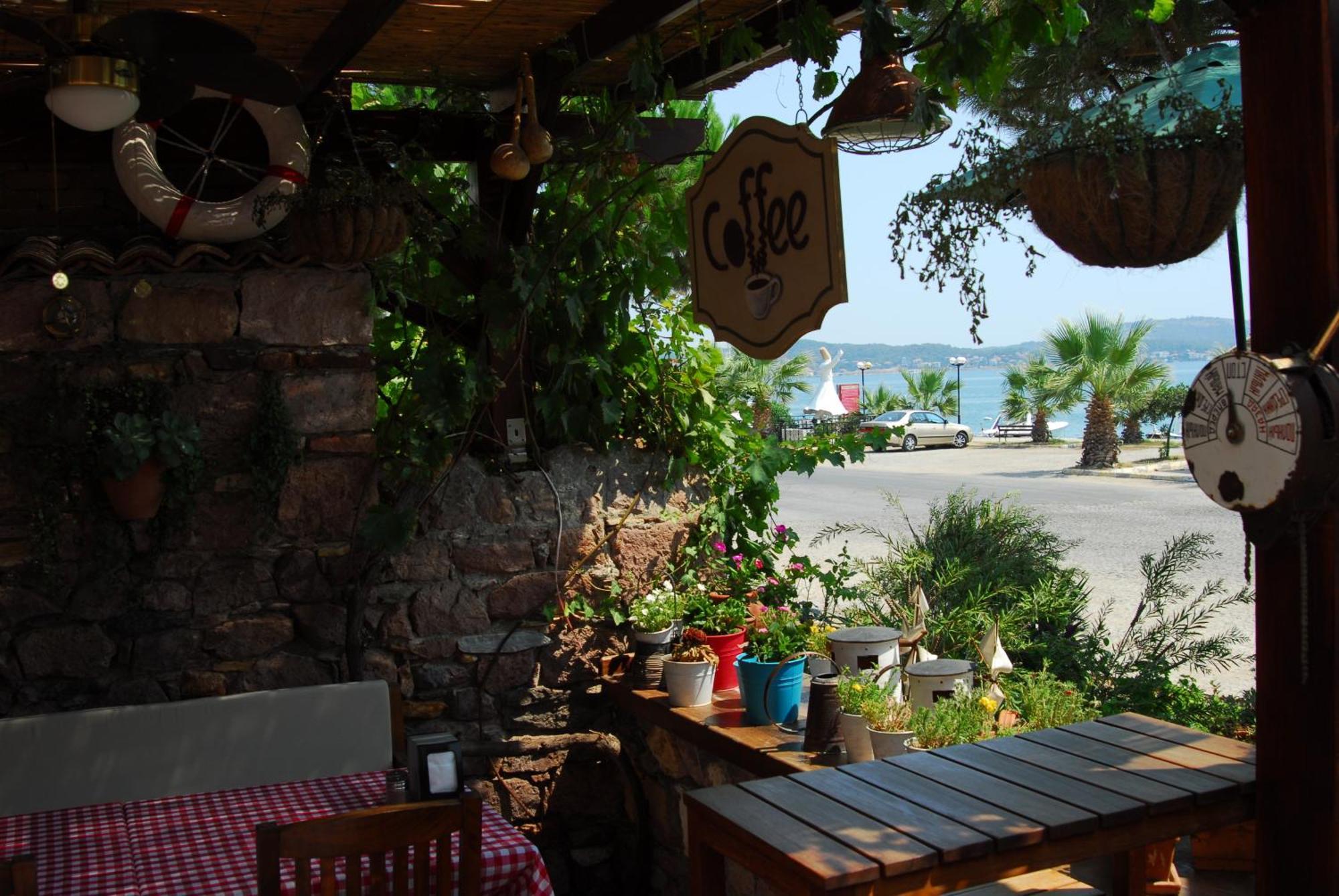 Aliye Hanim Hotel Ayvalı 外观 照片